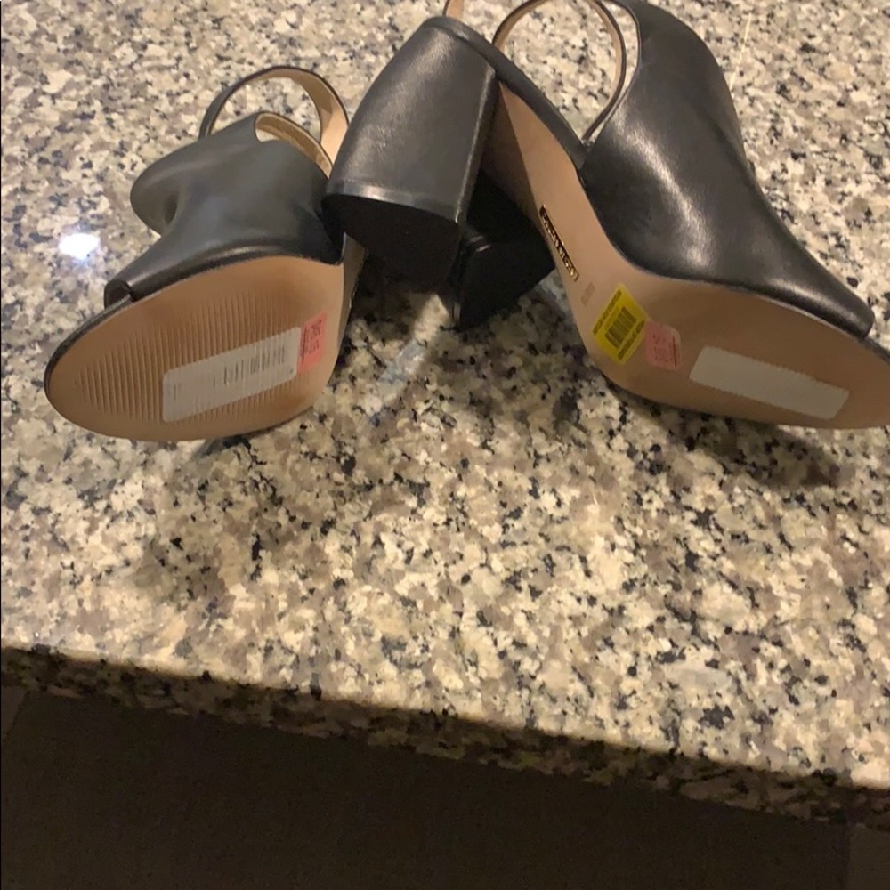 Shoes - Picture 2 of 2